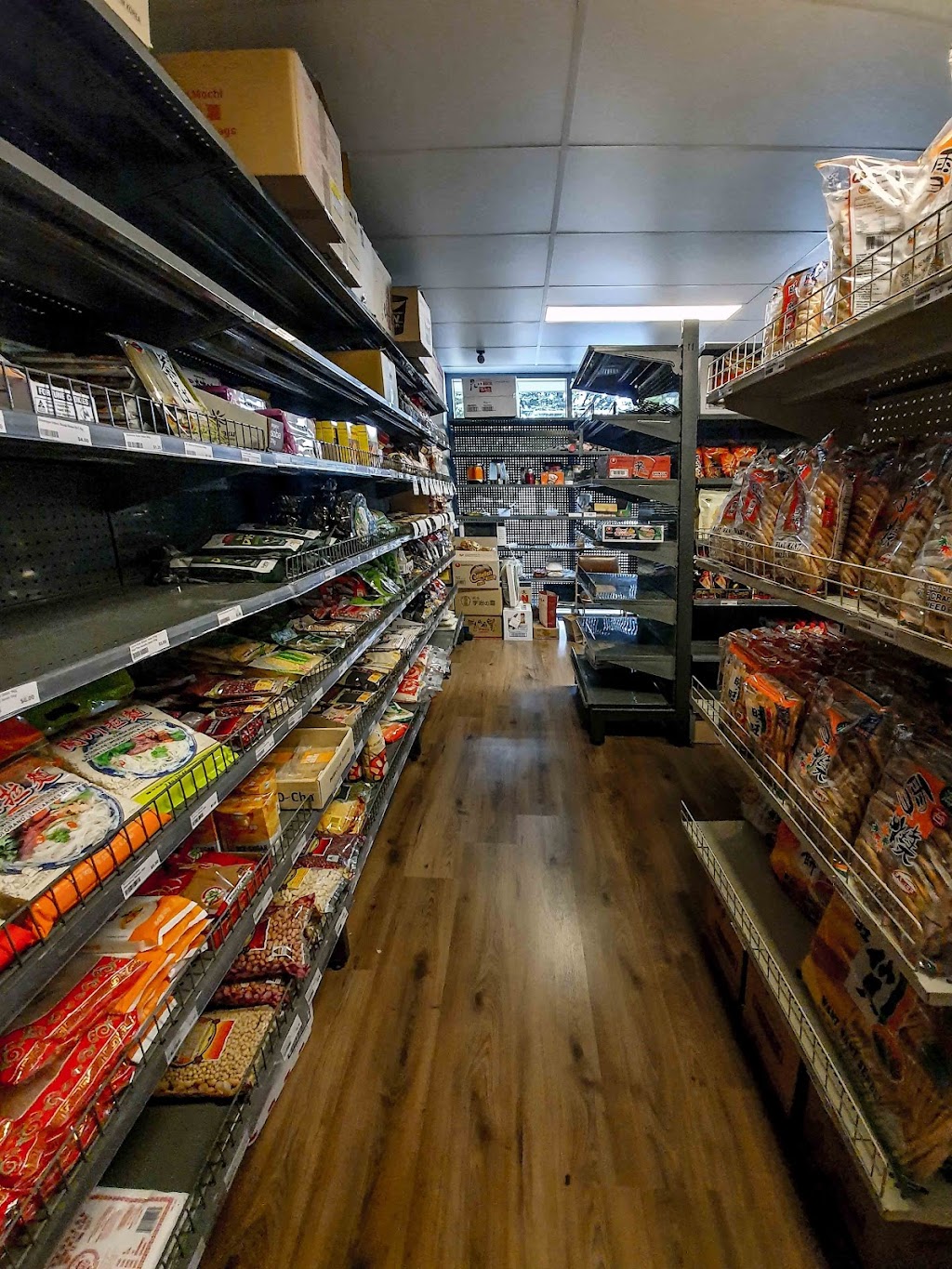 Heroy Asian Grocery | Shop 3/201-205 Katoomba St, Katoomba NSW 2780, Australia | Phone: 0450 305 568