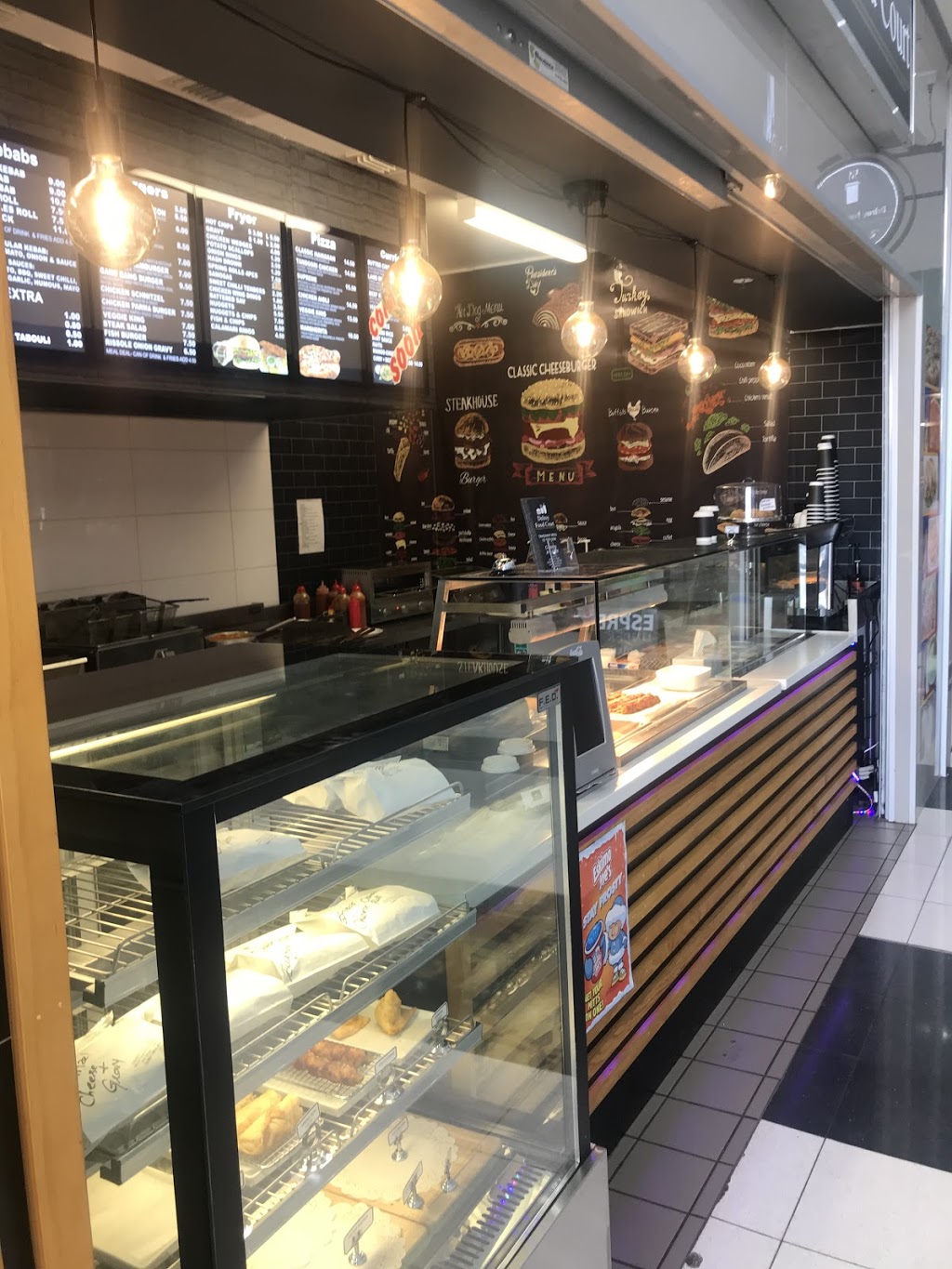 Delroy Food Court | 1 Torvean Ave, Dubbo NSW 2830, Australia | Phone: (02) 5805 0098