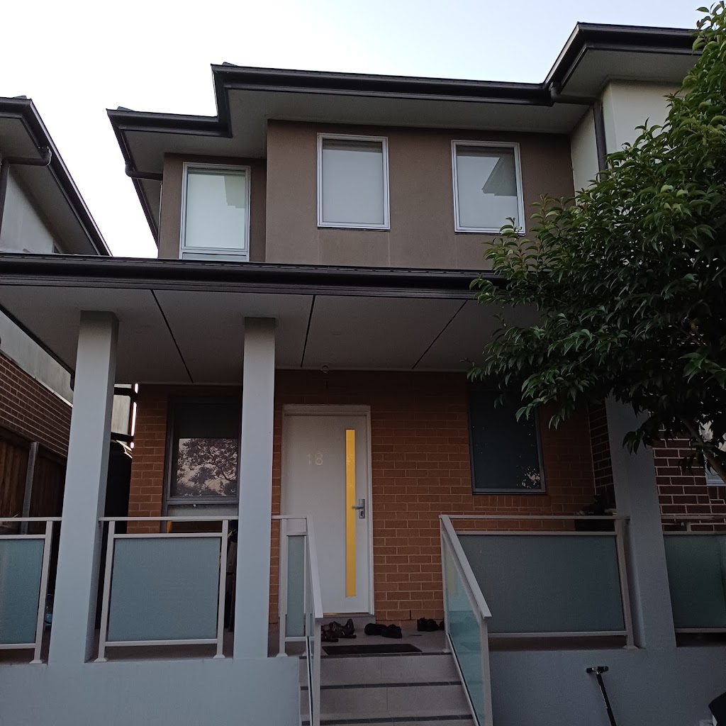SavvyAU Official | Unit 17/2B Collis Pl, Minto NSW 2566, Australia | Phone: 0426 593 815