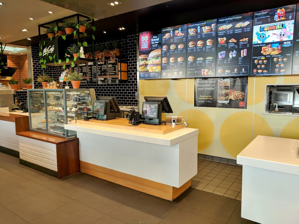 McDonalds Guildford | meal takeaway | 295 Woodville Rd, Guildford NSW 2161, Australia | 0296327740 OR +61 2 9632 7740