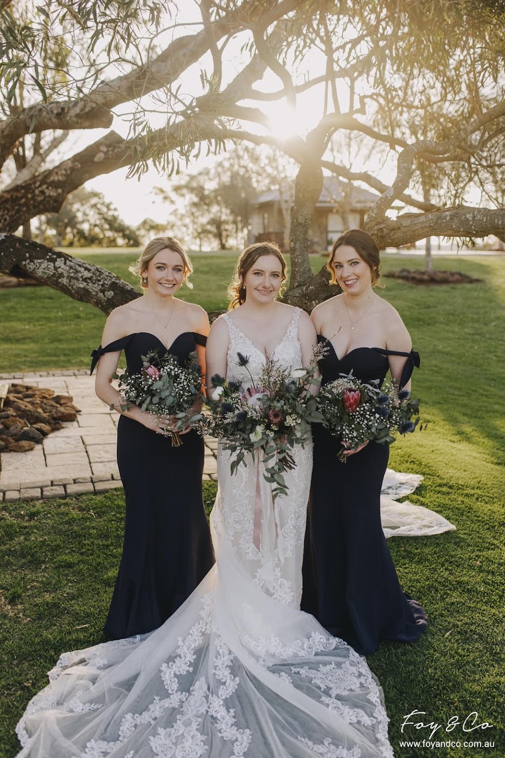 Tyneale Hahn Makeup Artist | 35 Sandpiper Dr, Regency Downs QLD 4341, Australia | Phone: 0421 194 007