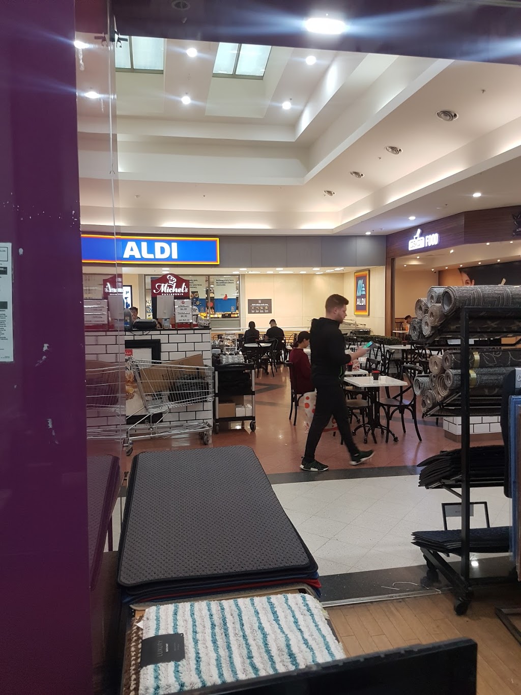 ALDI Keilor Downs | supermarket | Keilor Central, 80 Taylors Rd, Keilor Downs VIC 3038, Australia
