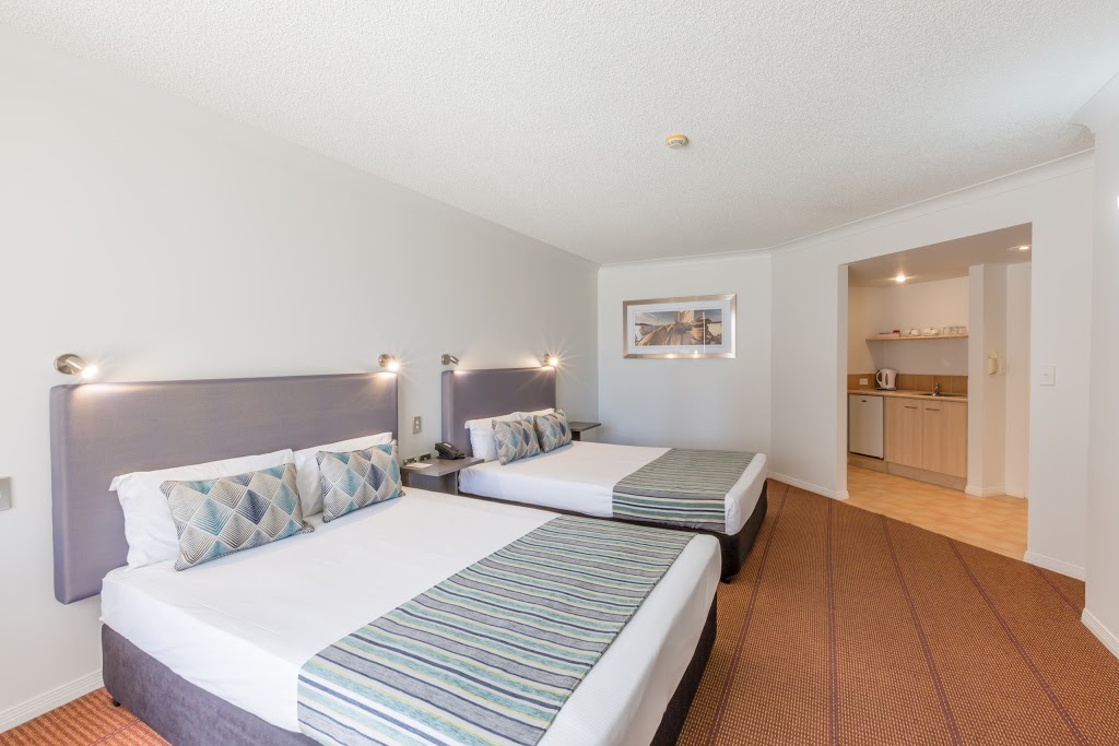 Ramada by Wyndham Hope Harbour | 11 John Lund Dr, Hope Island QLD 4212, Australia | Phone: (07) 5530 9111