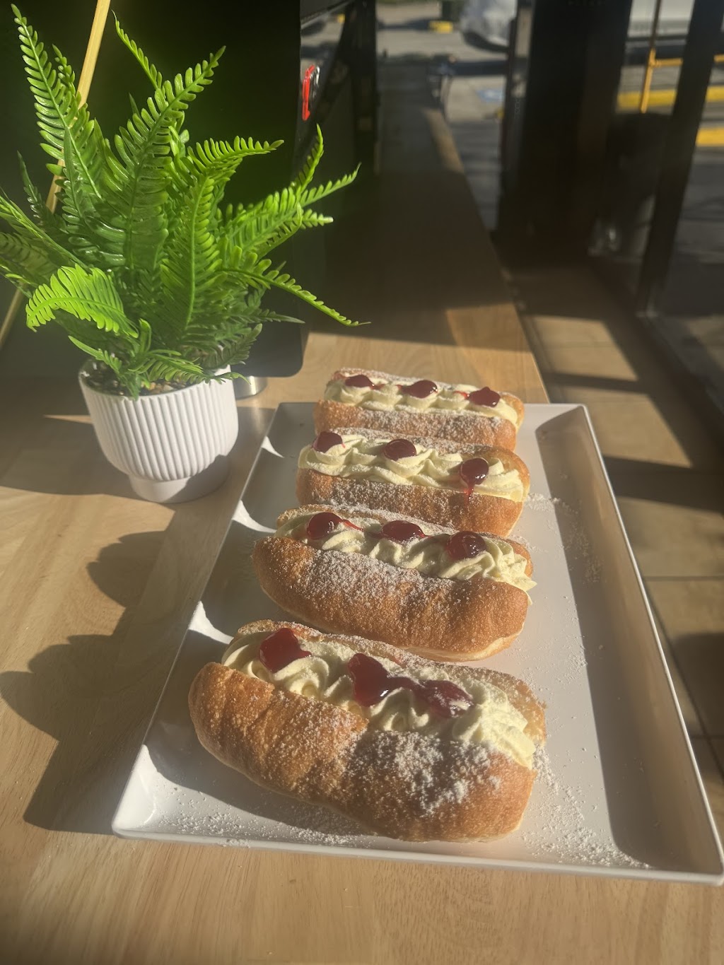 Nissi Banh Mi | 23 Gardens Dr, Willawong QLD 4110, Australia | Phone: (07) 3273 6263