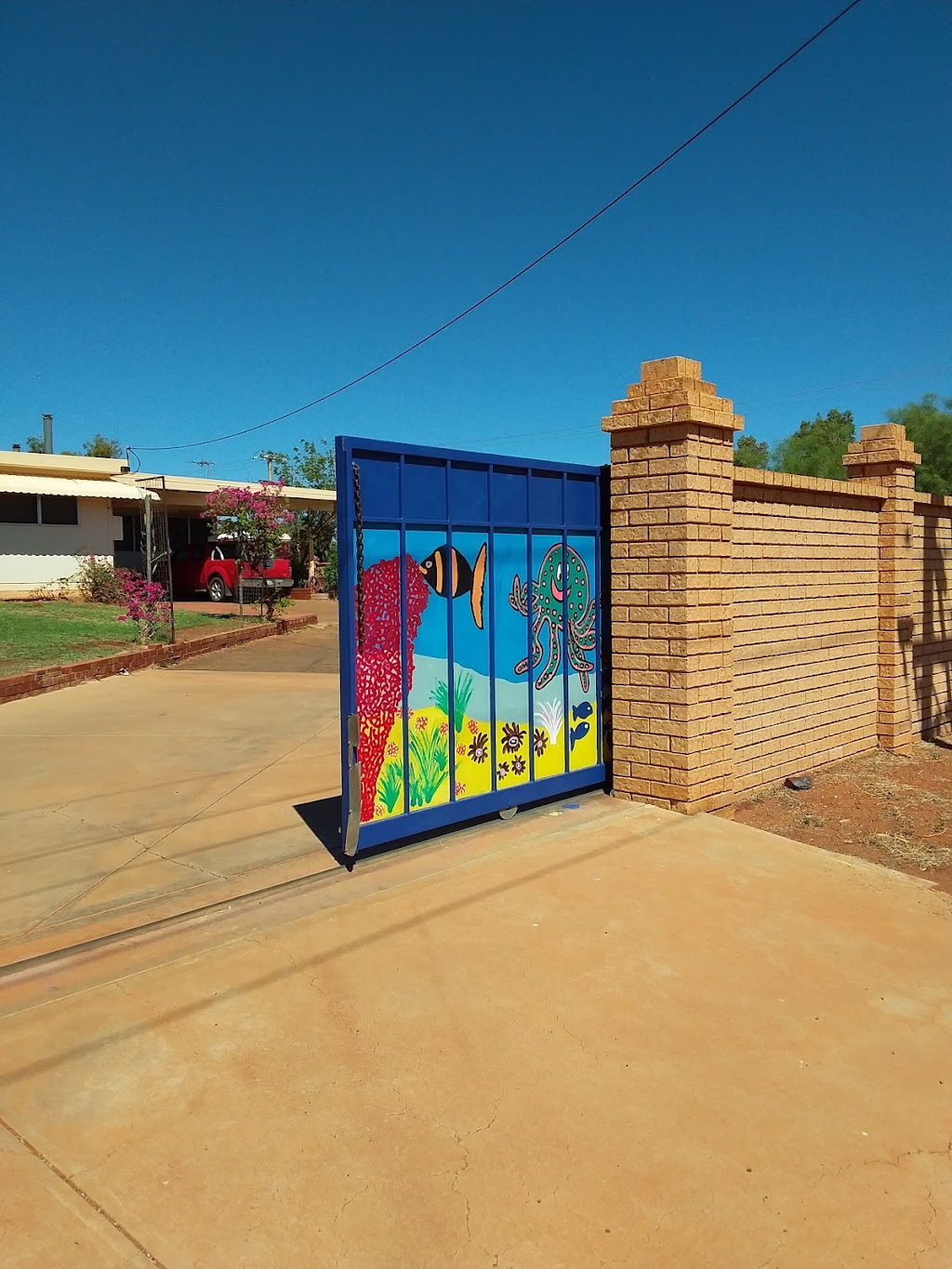 Meekatharra Outback Beach House | 12 Regan St, Meekatharra WA 6642, Australia | Phone: 0407 856 655