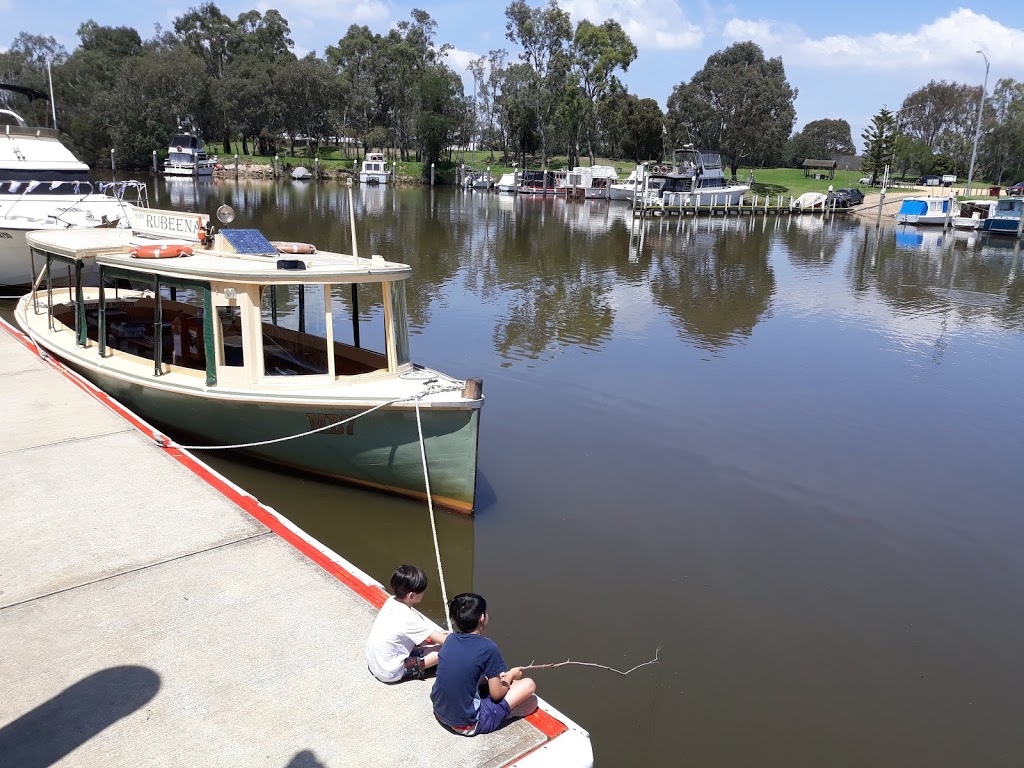 Port Of Sale Heritage Cruises | tourist attraction | Canal Rd, Sale VIC 3850, Australia | 0400933112 OR +61 400 933 112
