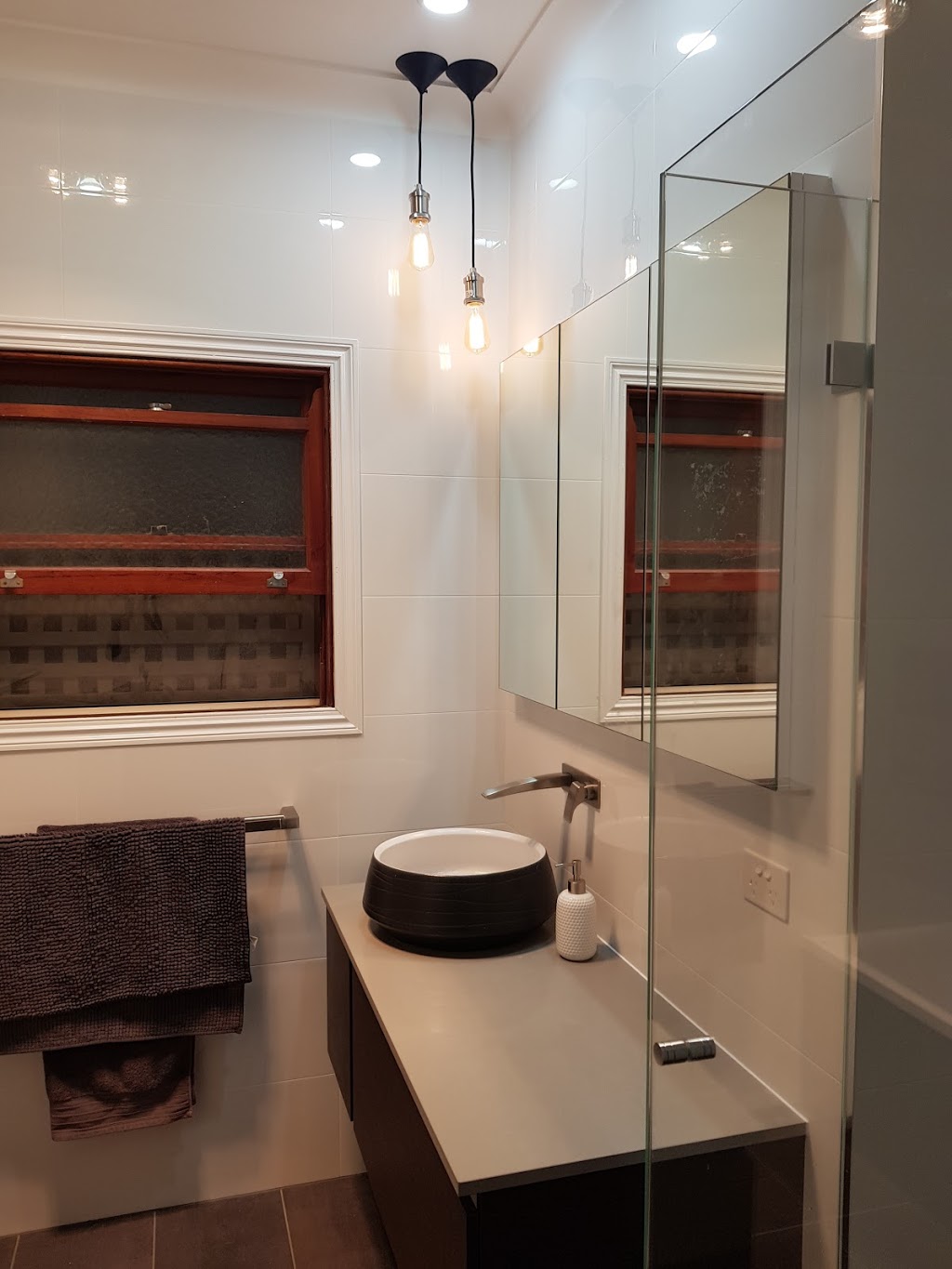 R & B Bathroom Renovations | home goods store | 14 Webster Dr, Caboolture QLD 4510, Australia | 0424071685 OR +61 424 071 685