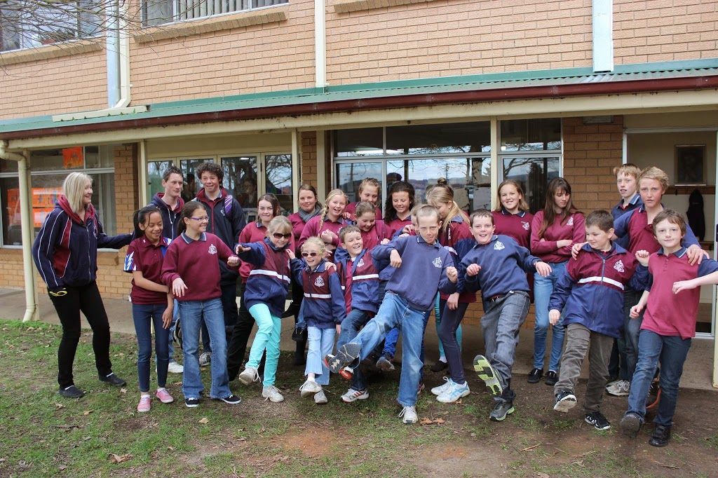 St Josephs Catholic Primary School | school | 137/147 Curtis St, Oberon NSW 2787, Australia | 0263361384 OR +61 2 6336 1384