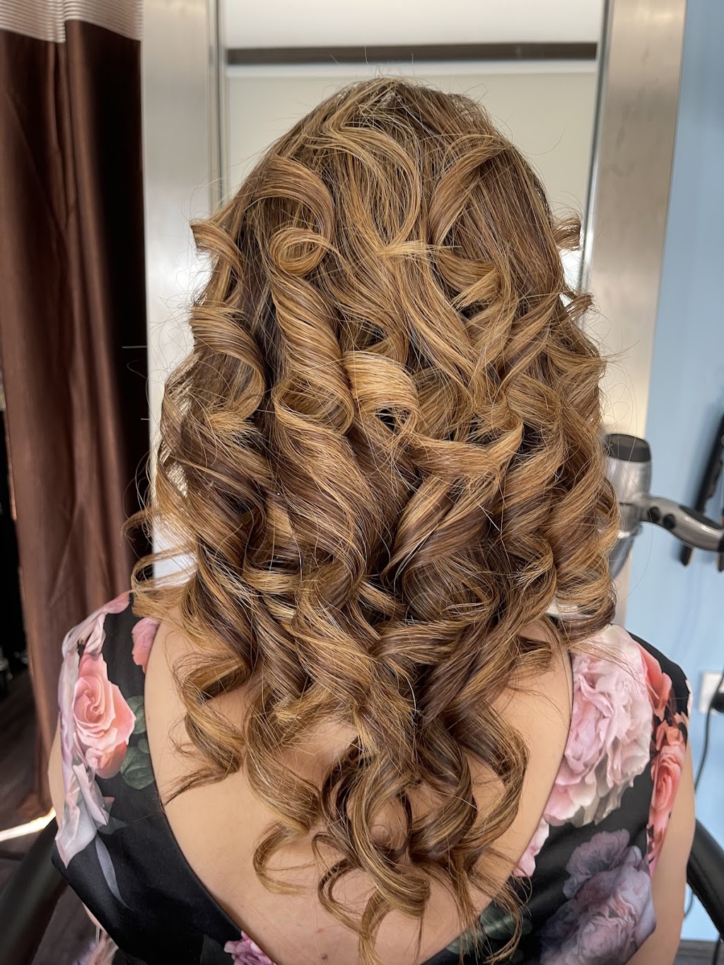 Exquisite Cuts | 4 Moreton Bay Blvd, Lyndhurst VIC 3975, Australia | Phone: 0435 234 370
