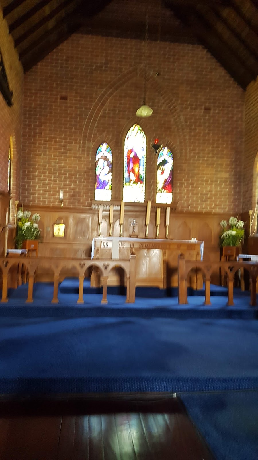 All Souls Anglican Church | church | 1 Ashton St, Bangalow NSW 2479, Australia | 0266871046 OR +61 2 6687 1046