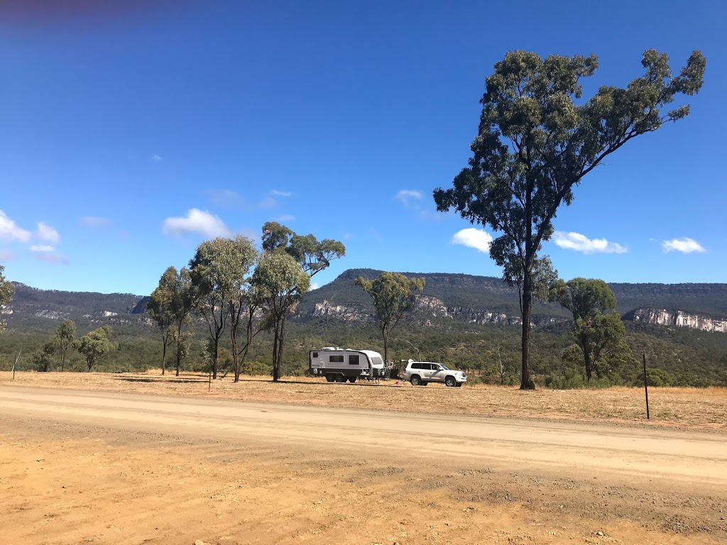 Sandstone Park Camp site | rv park | 3858, Carnarvon Gorge Rd, Carnarvon Park QLD 4722, Australia | 0749844679 OR +61 7 4984 4679