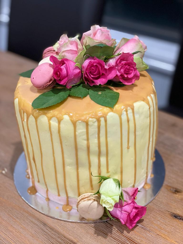 MONTI CAKES - Melbourne Delivery | 2 Kirkwell Ct, Greenvale VIC 3059, Australia | Phone: 0402 251 491