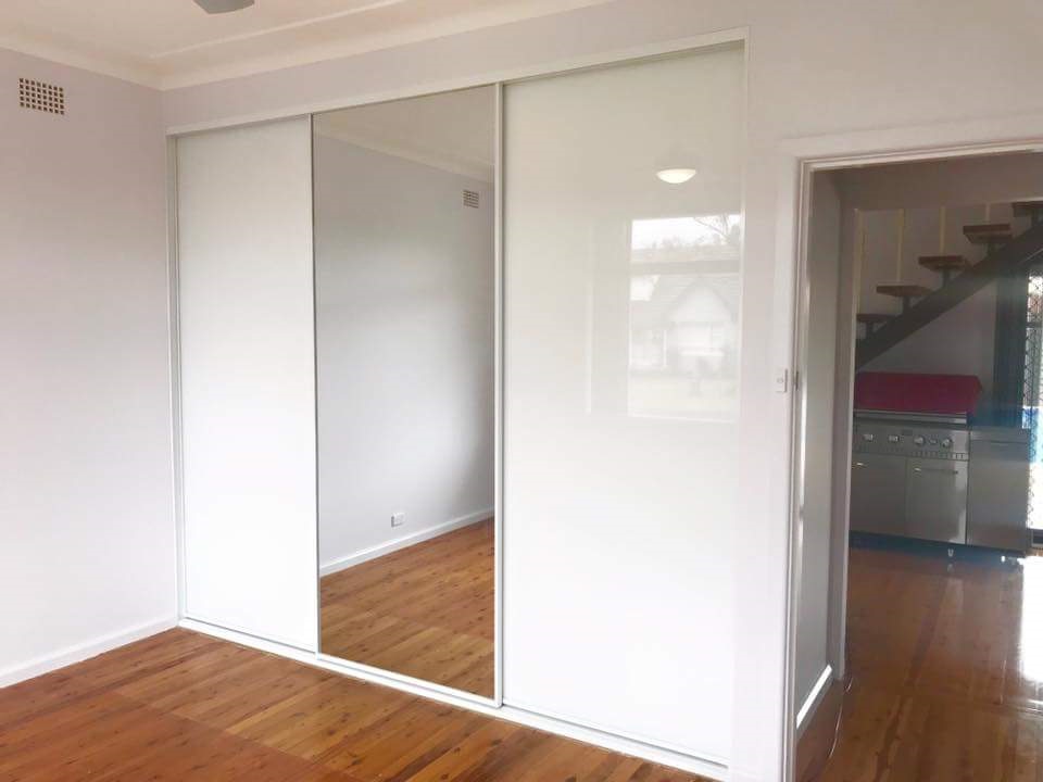 Black Label Built-in Wardrobes | Mary Hall Cct, Dunlop ACT 2615, Australia | Phone: 0402 517 241