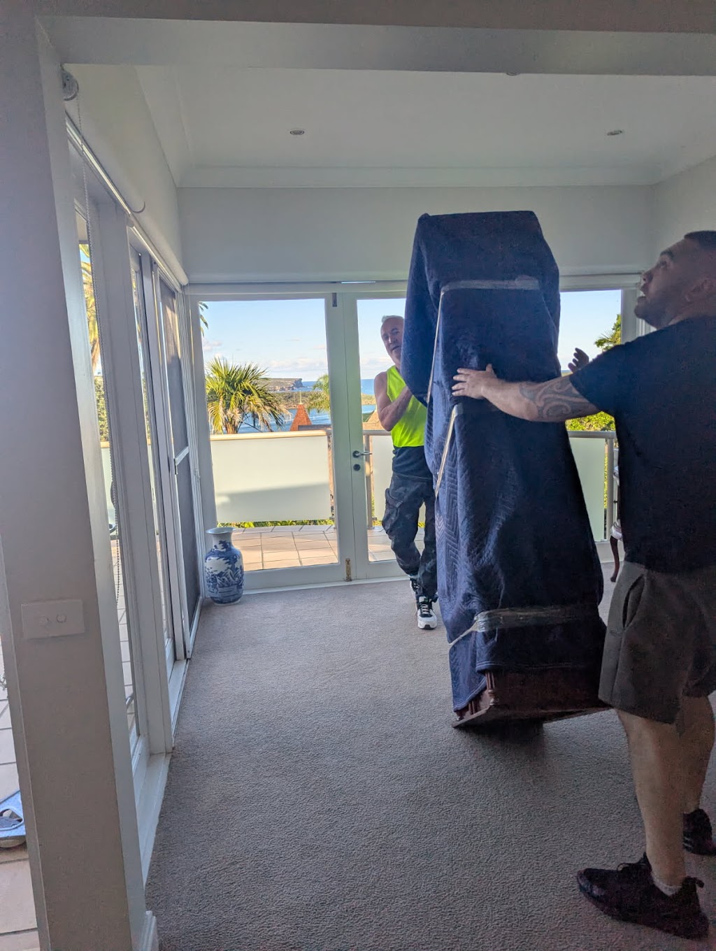 Careful Movers | Unit 4/12 Milner Cres, Wollstonecraft NSW 2065, Australia | Phone: 1300 854 135