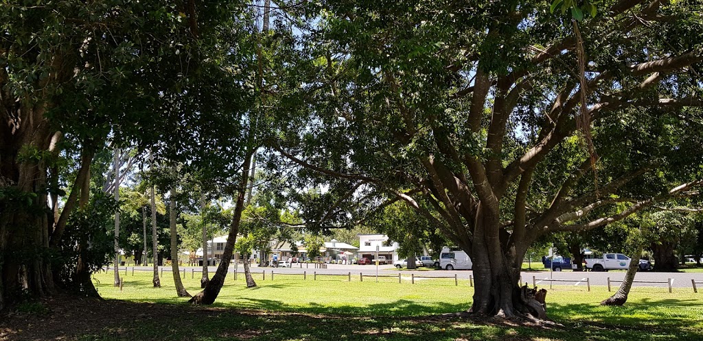 Seaforth Beach | park | Seaforth Reserve Rd, Seaforth QLD 4741, Australia