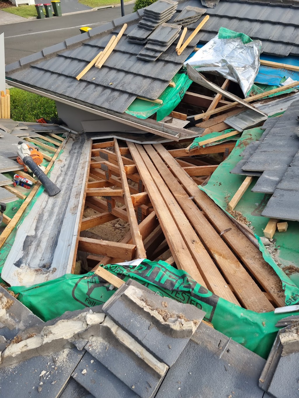 Razorback Roofing pty ltd | 3 Remembrance Dr, Yanderra NSW 2574, Australia | Phone: 0418 885 922