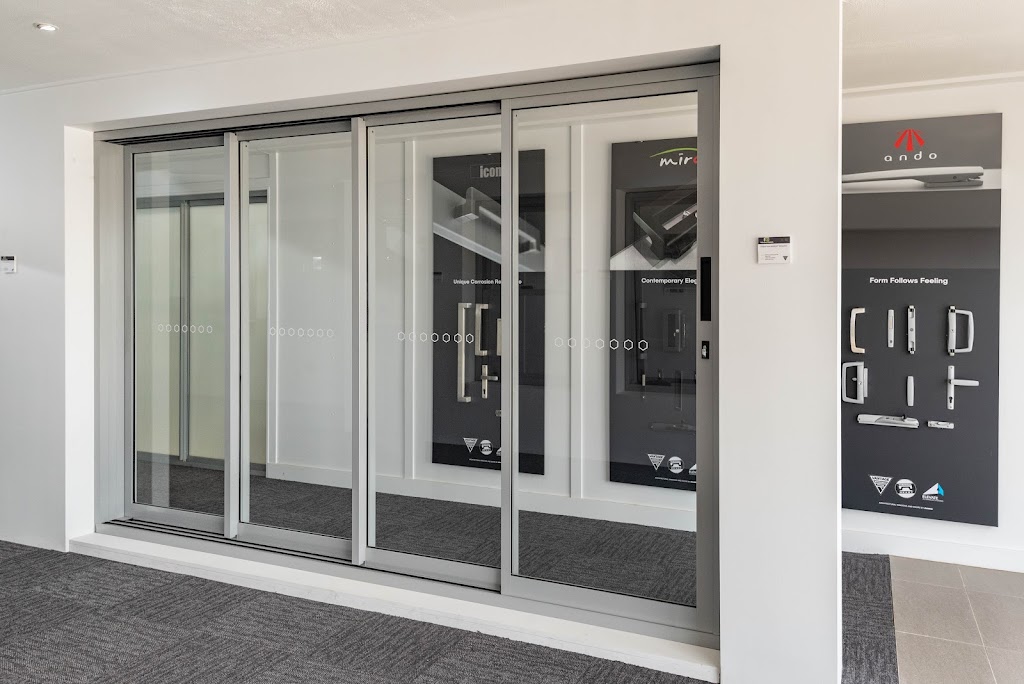 Window Makers Aluminium Windows and Doors | 28/32 Buchanan St, South Murwillumbah NSW 2484, Australia | Phone: (02) 6672 7239