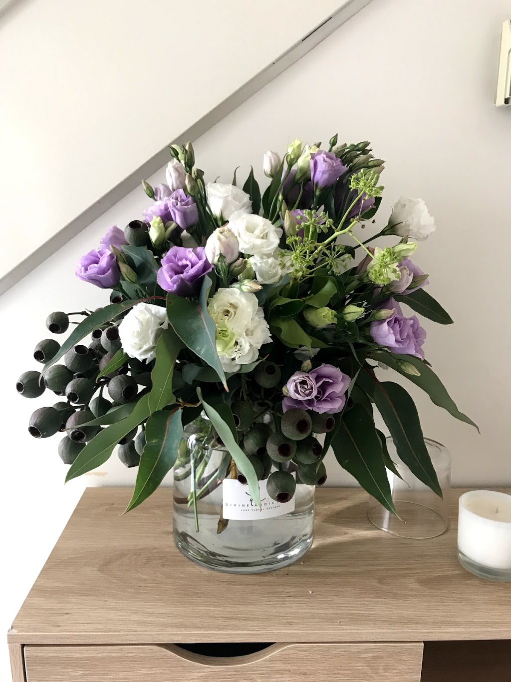 Divine Addictions- Luxe Floral Designs | 3 Ella Pl, Langwarrin VIC 3910, Australia | Phone: 0401 599 674