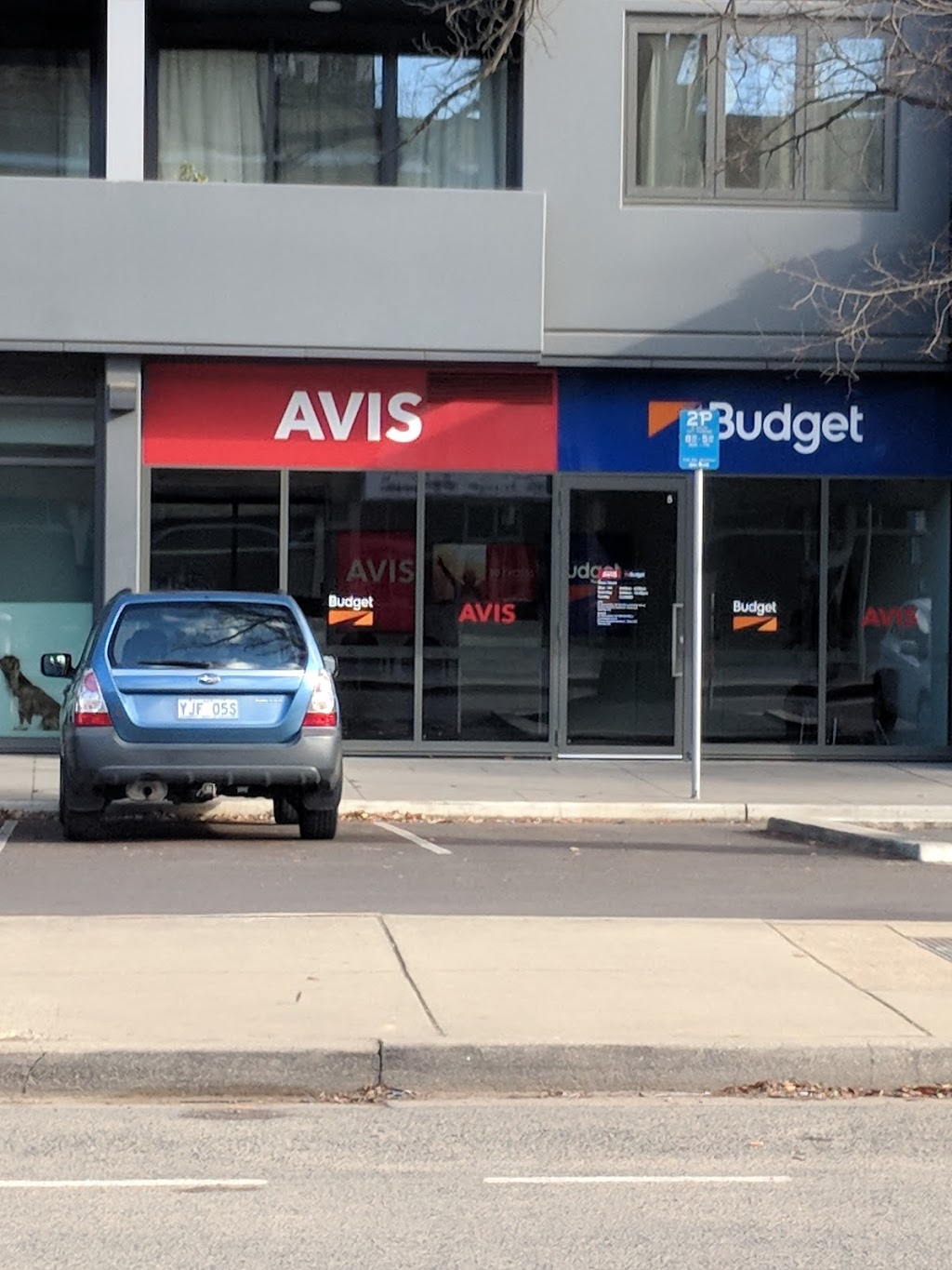 Avis Car & Truck Rental Canberra | car rental | 53 Mort St, Braddon ACT 2612, Australia | 0262193000 OR +61 2 6219 3000