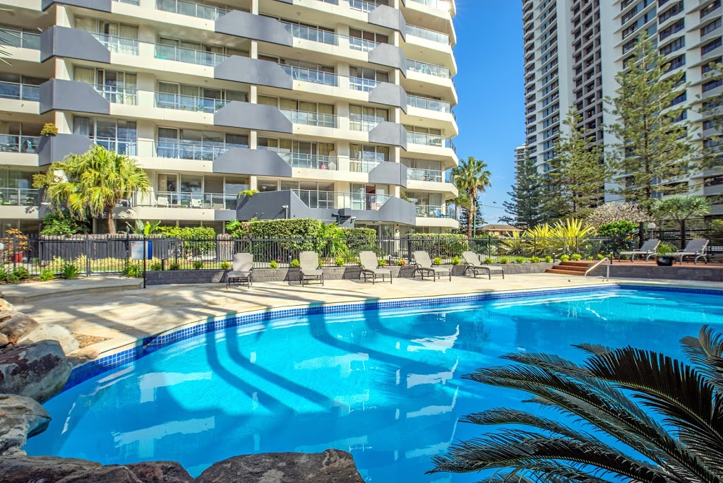 Baronnet Apartments | 12 Enderley Ave, Surfers Paradise QLD 4217, Australia | Phone: (07) 5592 1099