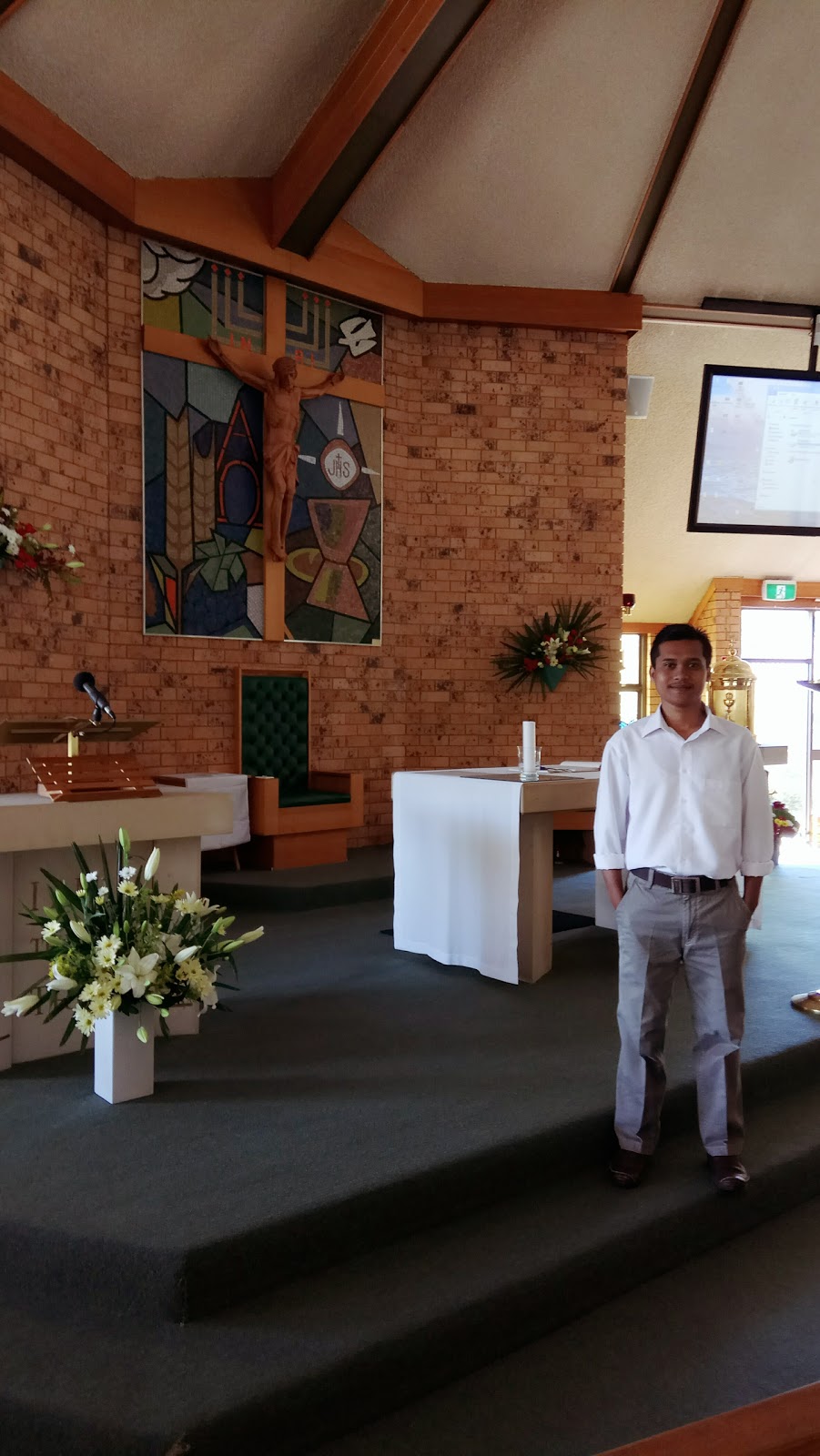 St. Vincent de Paul’s Catholic Church | church | St. Vincent de Paul’s Catholic Church, 7 Bindel St, Aranda ACT 2614, Australia | 0262511525 OR +61 2 6251 1525