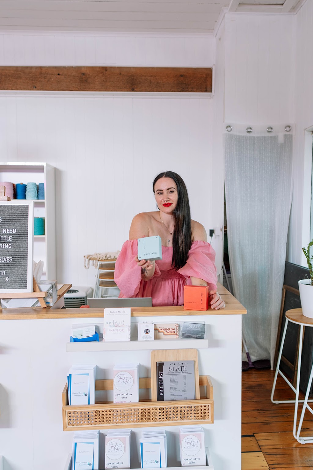 Beauty Pie | 46 Victoria St, Forest Hill QLD 4342, Australia | Phone: 0494 106 909