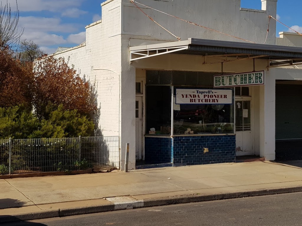 Yenda Pioneer Butchery | 11 North Ave, Yenda NSW 2681, Australia | Phone: (02) 6968 1058