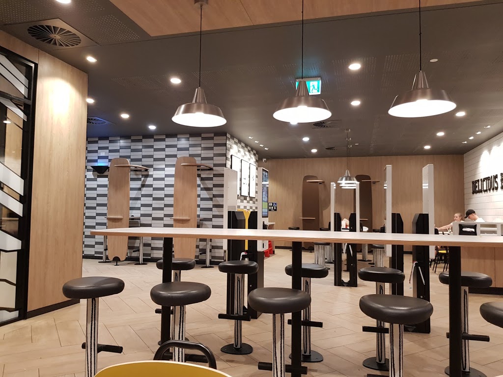 McDonalds Camira | cafe | 4 Nev Smith Dr, Springfield QLD 4300, Australia | 0734373400 OR +61 7 3437 3400