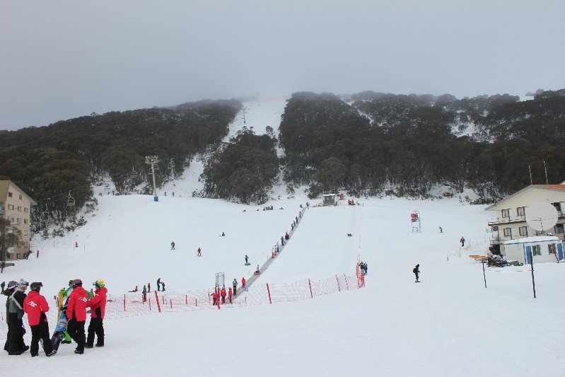 A Team Ski Hire and Reservations | store | 173 Kiewa Valley Highway, Tawonga VIC 3697, Australia | 0357544719 OR +61 3 5754 4719