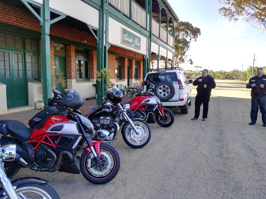 Ardath Hotel 2 | 25 Main St, Ardath WA 6419, Australia | Phone: (08) 9065 1046