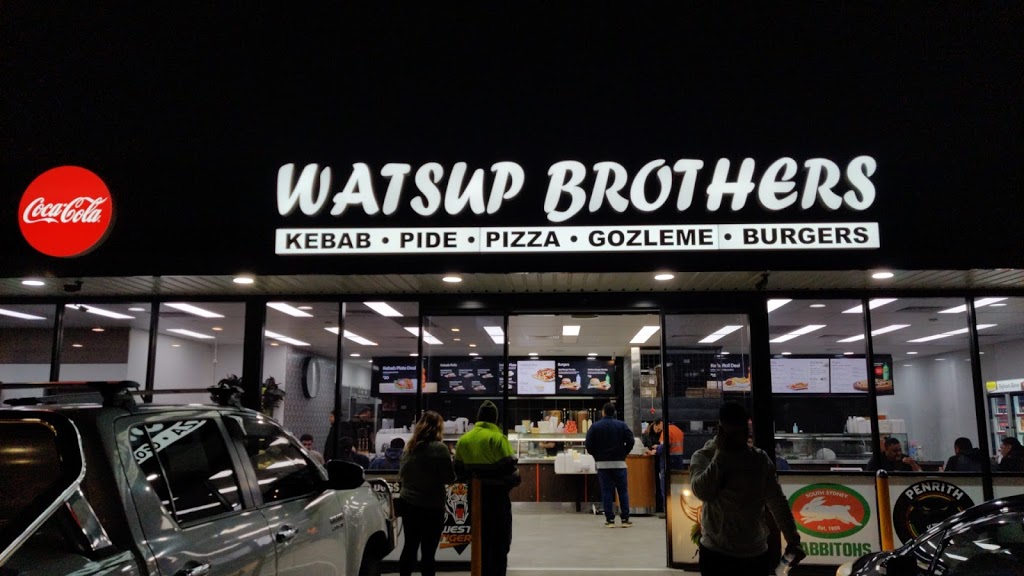 Watsup Brothers | restaurant | 194 Campbelltown Rd, Denham Court NSW 2565, Australia | 0287643236 OR +61 2 8764 3236