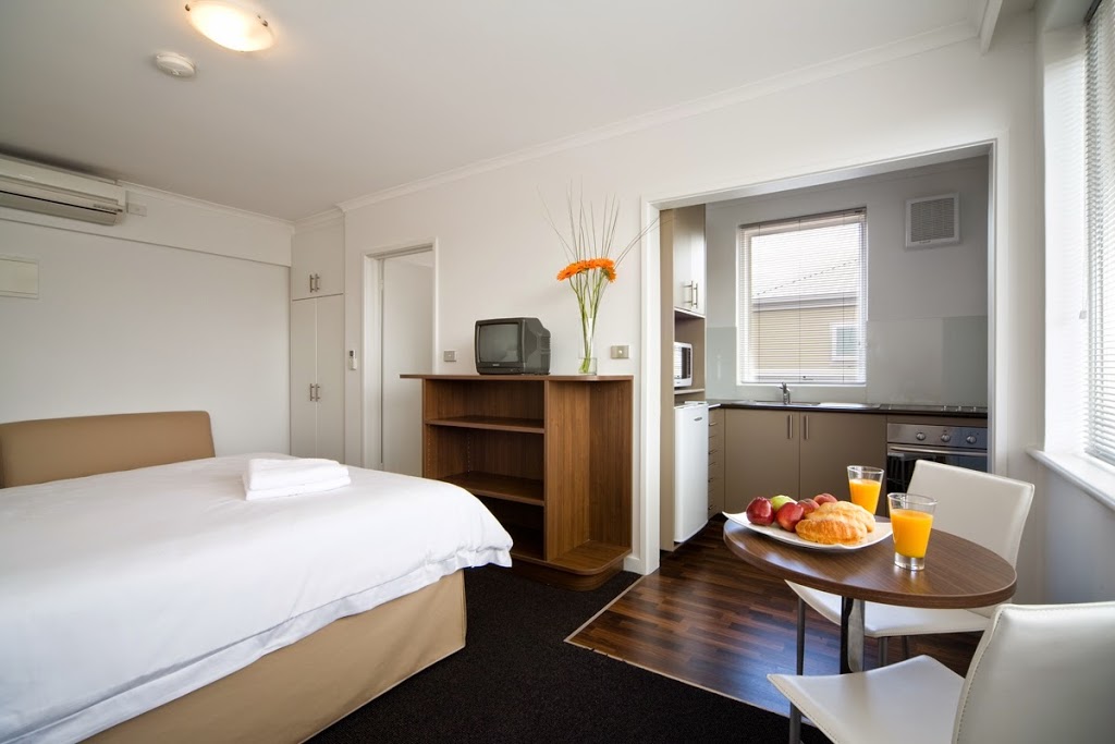 Easystay Apartments | 5 Acland St, St Kilda VIC 3182, Australia | Phone: (03) 9536 9700