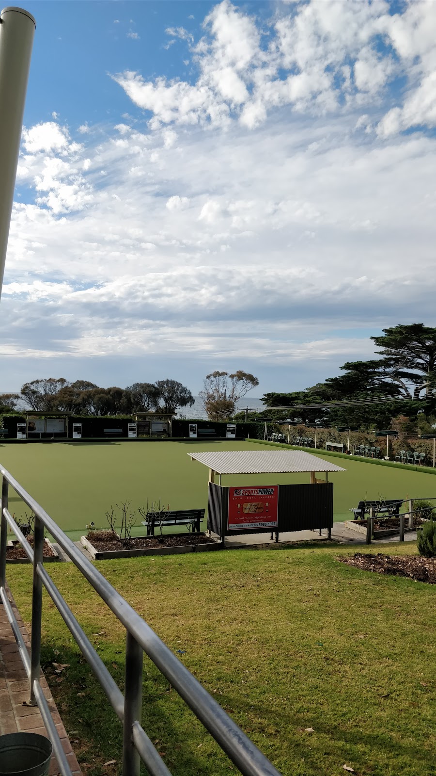 Dromana Bowls Club | bar | 1 Stawell St, Dromana VIC 3936, Australia | 0359047501 OR +61 3 5904 7501