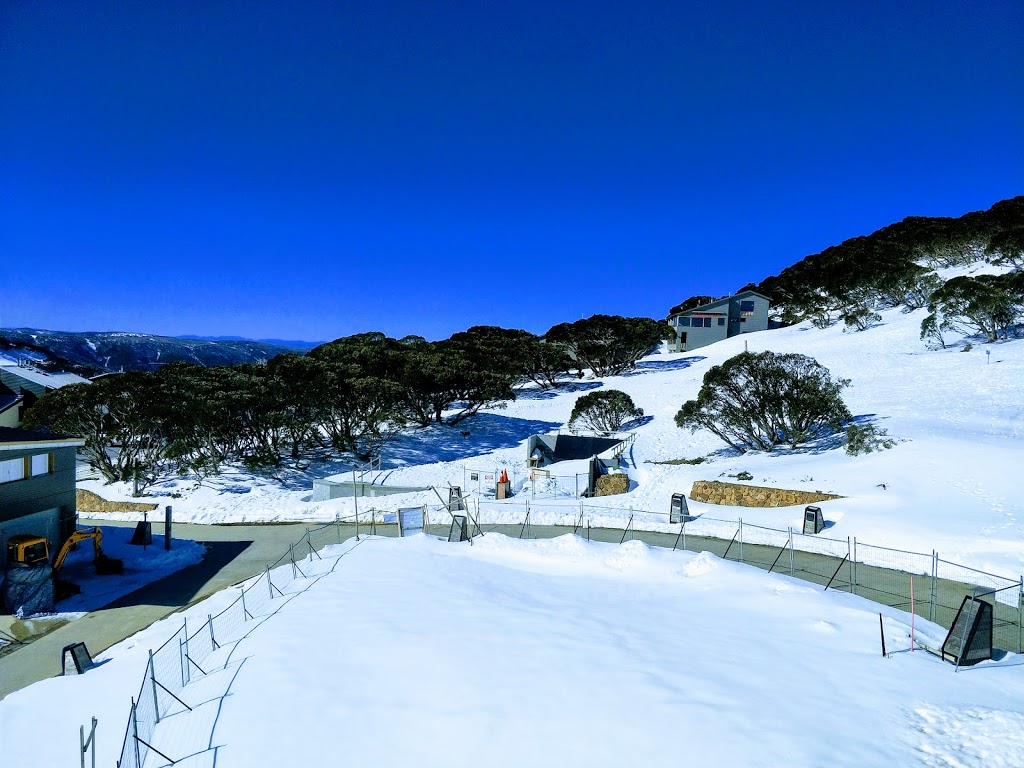 Karnulurra Ski Lodge | Great Alpine Rd, Hotham Heights VIC 3741, Australia | Phone: 0499 625 300