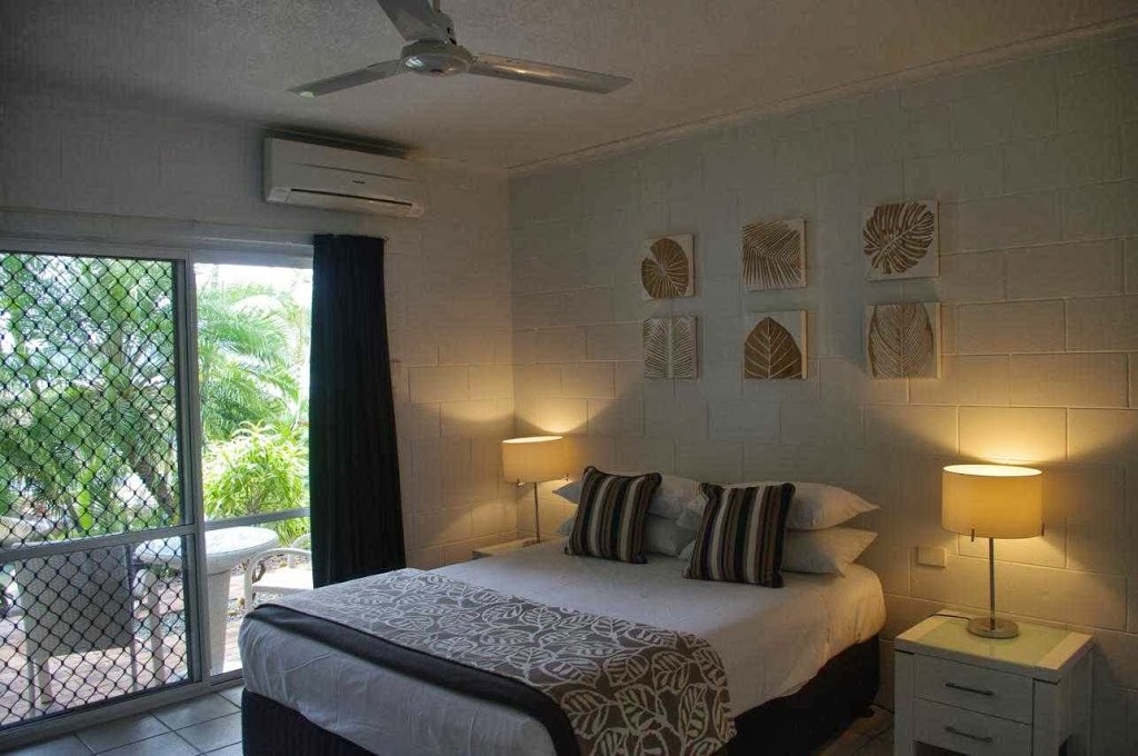 Colonial Palms Motor Inn | 2 Hermitage Dr, Airlie Beach QLD 4802, Australia | Phone: (07) 4946 7166