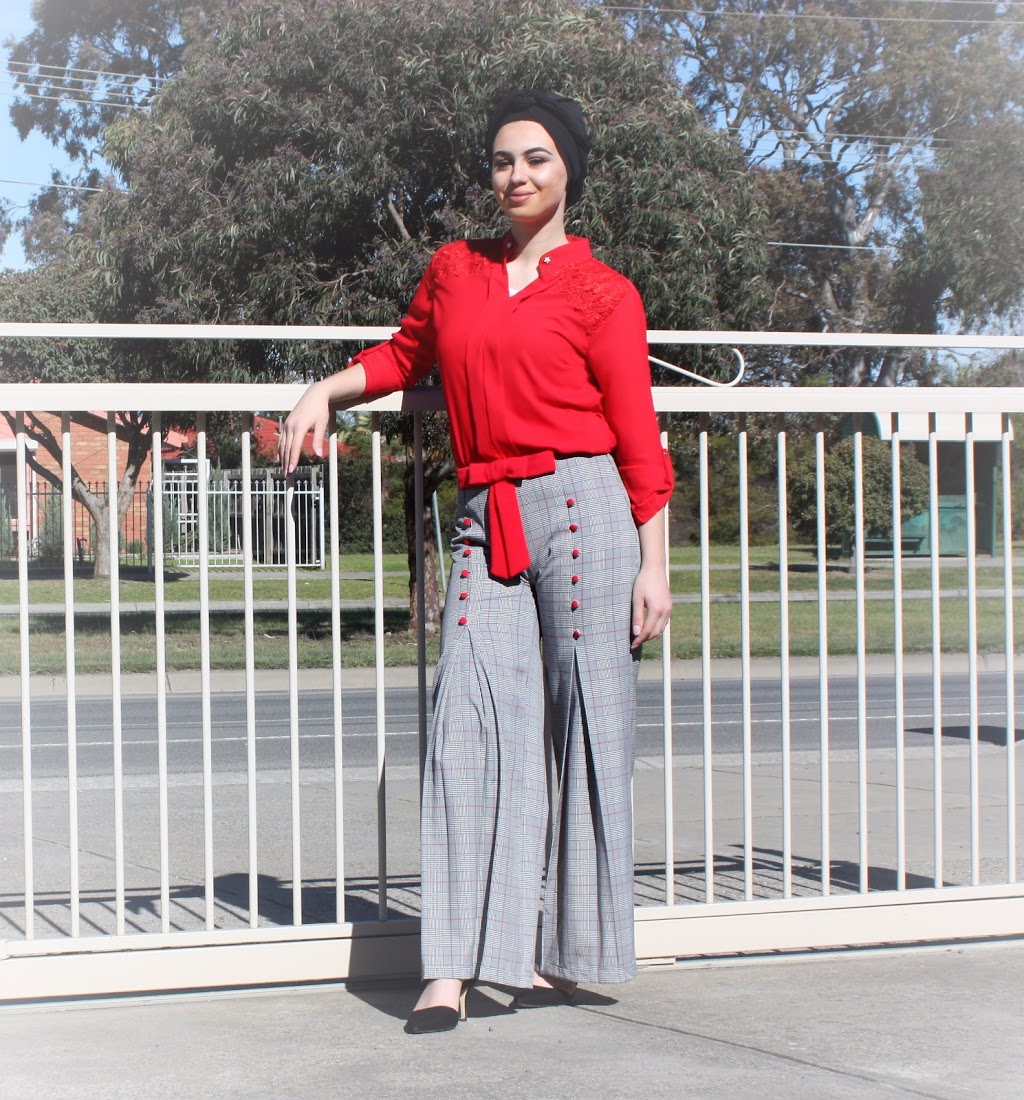 Meena’s Boutique | clothing store | 4/2-10 Reservoir Dr, Coolaroo VIC 3048, Australia | 0432279021 OR +61 432 279 021