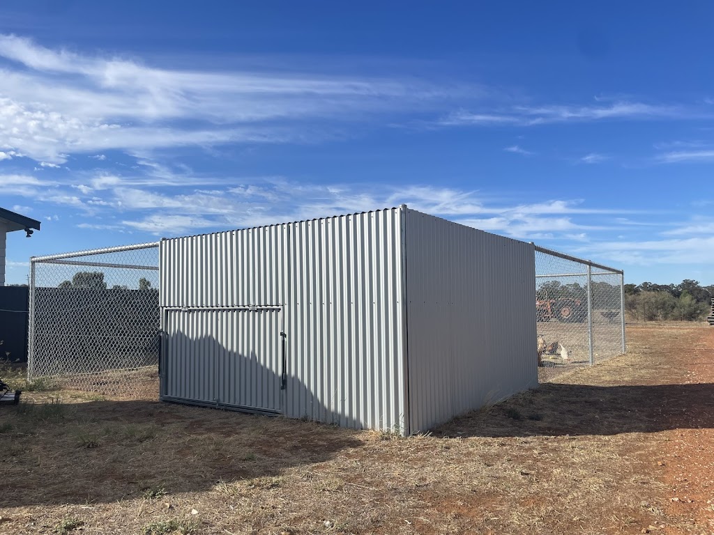 C&B Rural Fencing | 305 Back Trundle Rd, Parkes NSW 2870, Australia | Phone: 0429 622 179