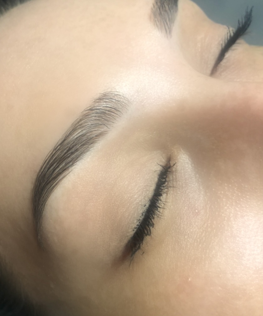 Adriana Elizabeth Brows | point of interest | 21 Reed Cres, Taylors Lakes VIC 3038, Australia | 0426501140 OR +61 426 501 140