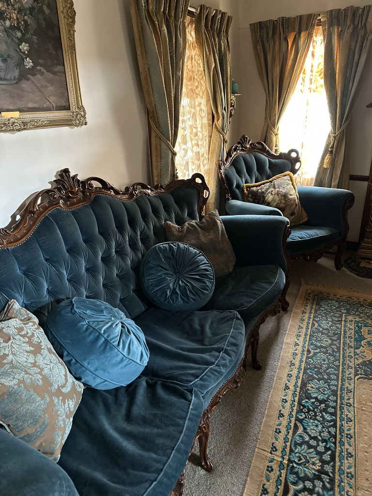 The Dragons Parlour | Antibes St, Parkdale VIC 3195, Australia | Phone: 0406 754 049