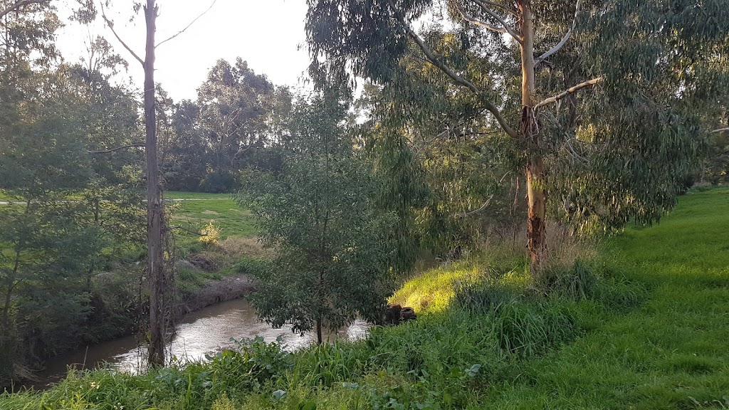 Traralgon Recreation Reserve & Showgrounds Fire Tracks | Whittakers Rd, Traralgon VIC 3844, Australia | Phone: 1300 367 700