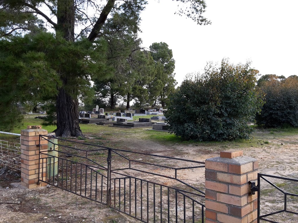 Kiata Cemetery | Kiata VIC 3418, Australia