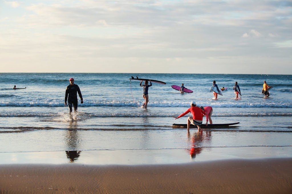 Gnarly Tours Surf School | 2 Springs Rd, Agnes Water QLD 4677, Australia | Phone: 0418 774 056