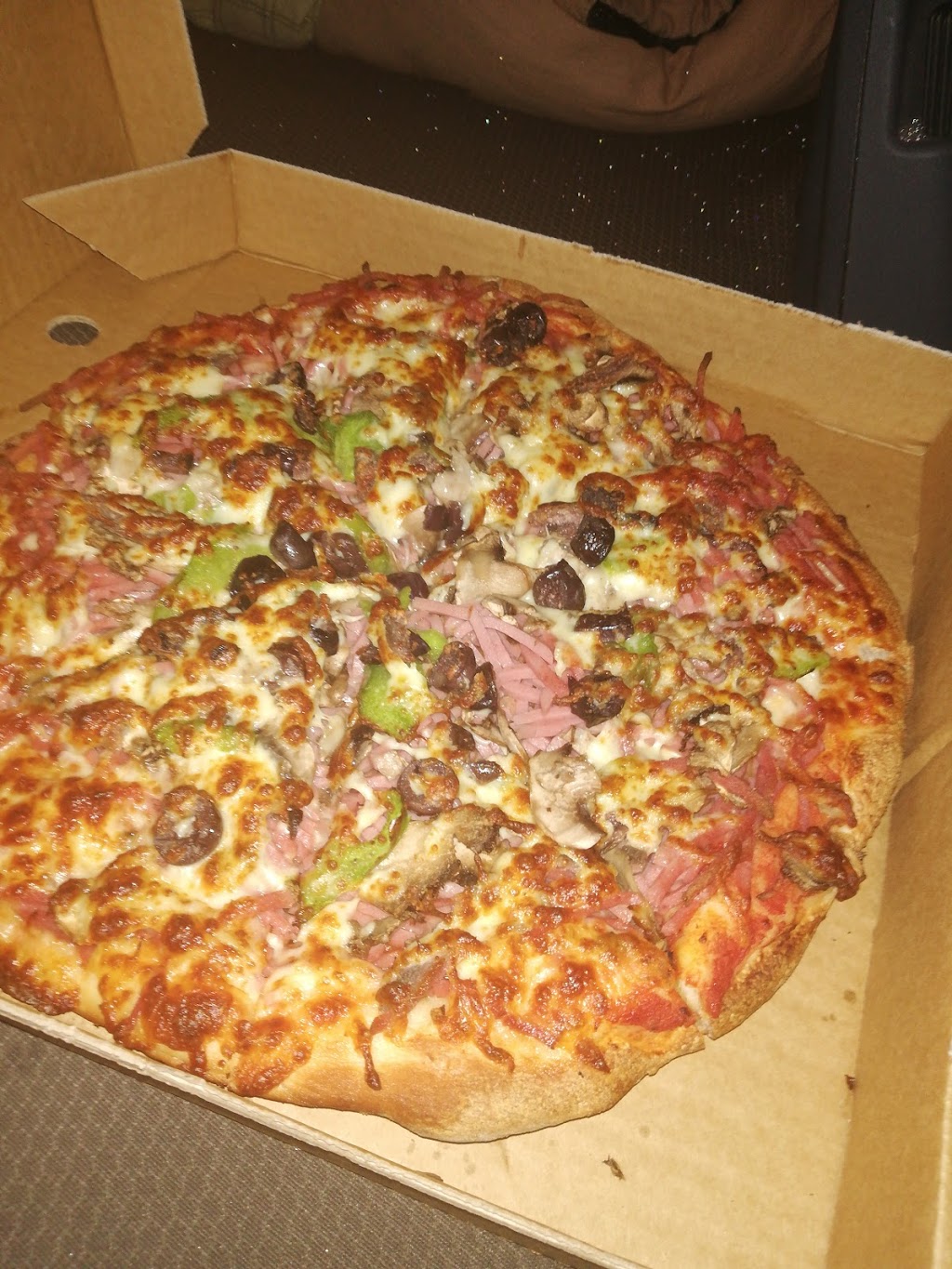 Rebels Pizza | 659 Young St, Albury NSW 2640, Australia | Phone: (02) 6021 6044