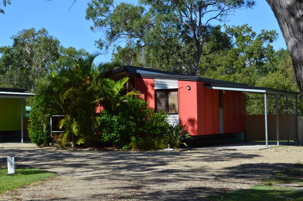 The Lovely Cottages Holiday Retreat | 61 Bicentennial Dr, Agnes Water QLD 4677, Australia | Phone: (07) 4974 9554