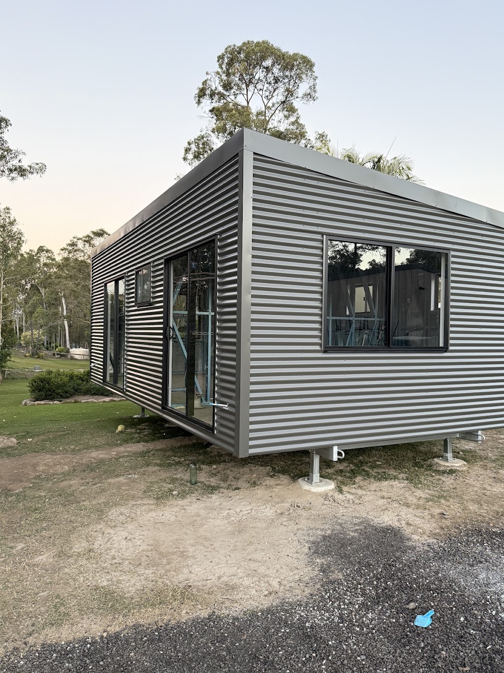 Pete’s Tiny Homes | 119-127 Herriman Ct, Jimboomba QLD 4280, Australia | Phone: 0493 657 235