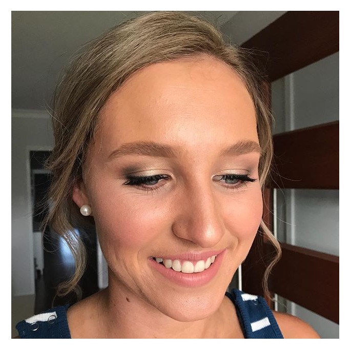 Forever Bridal Hair and Makeup | 78 Deepak Dr, Willow Vale QLD 4209, Australia | Phone: 0435 118 090