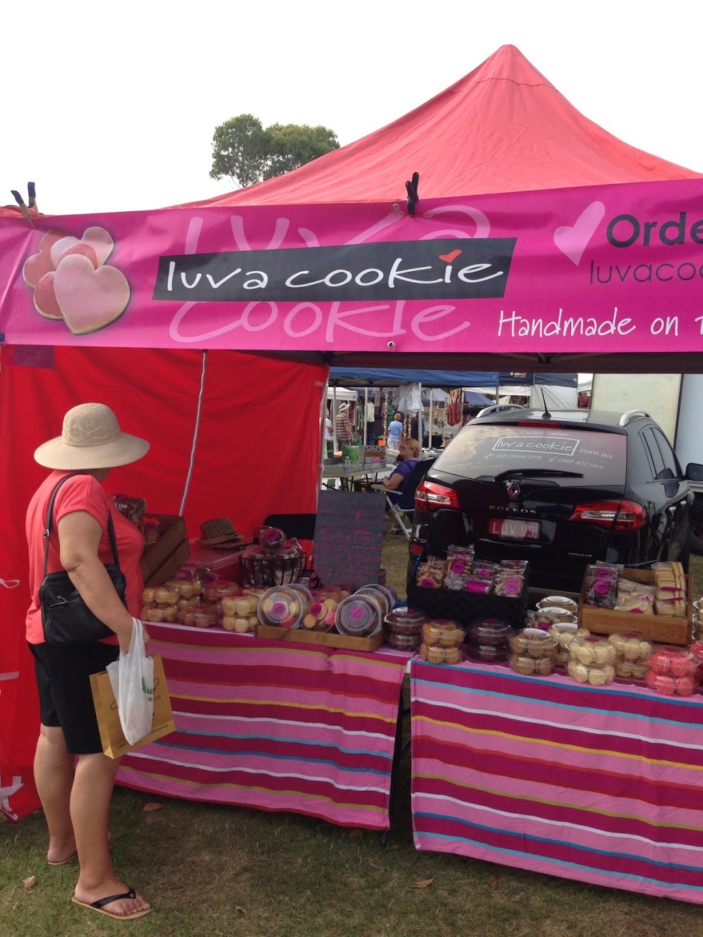 Luv A Cookie | bakery | 8/13 Expansion St, Molendinar QLD 4214, Australia | 0755645771 OR +61 7 5564 5771