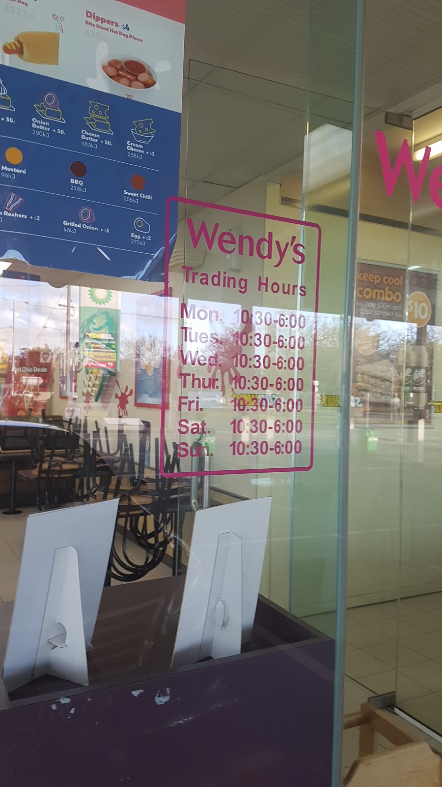 Wendys | store | 1603 Sturt St, Alfredton VIC 3350, Australia | 0353342488 OR +61 3 5334 2488