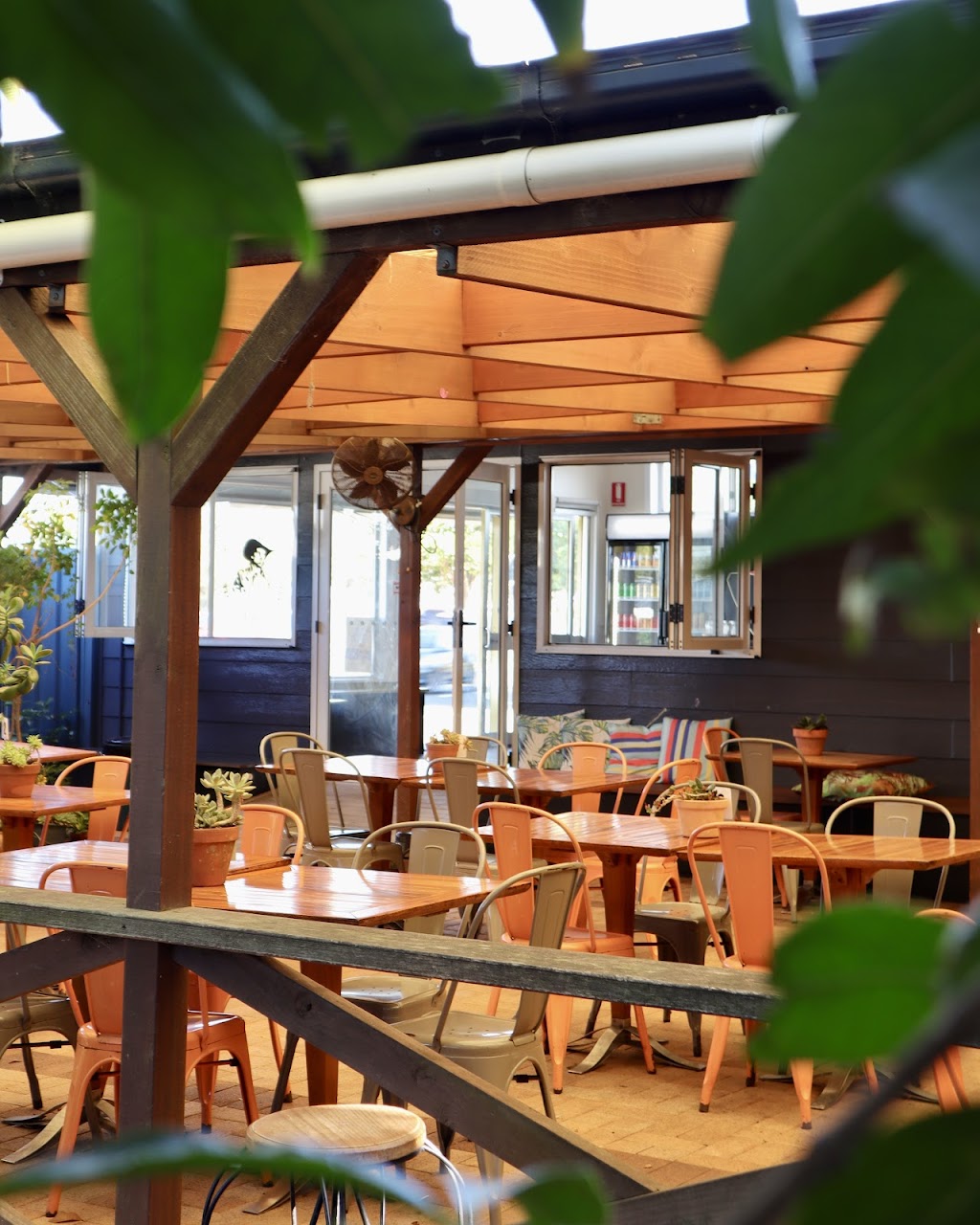 THE TRADING POST CAFE | 787 Pacific Hwy, Belmont South NSW 2280, Australia | Phone: (02) 4017 2522