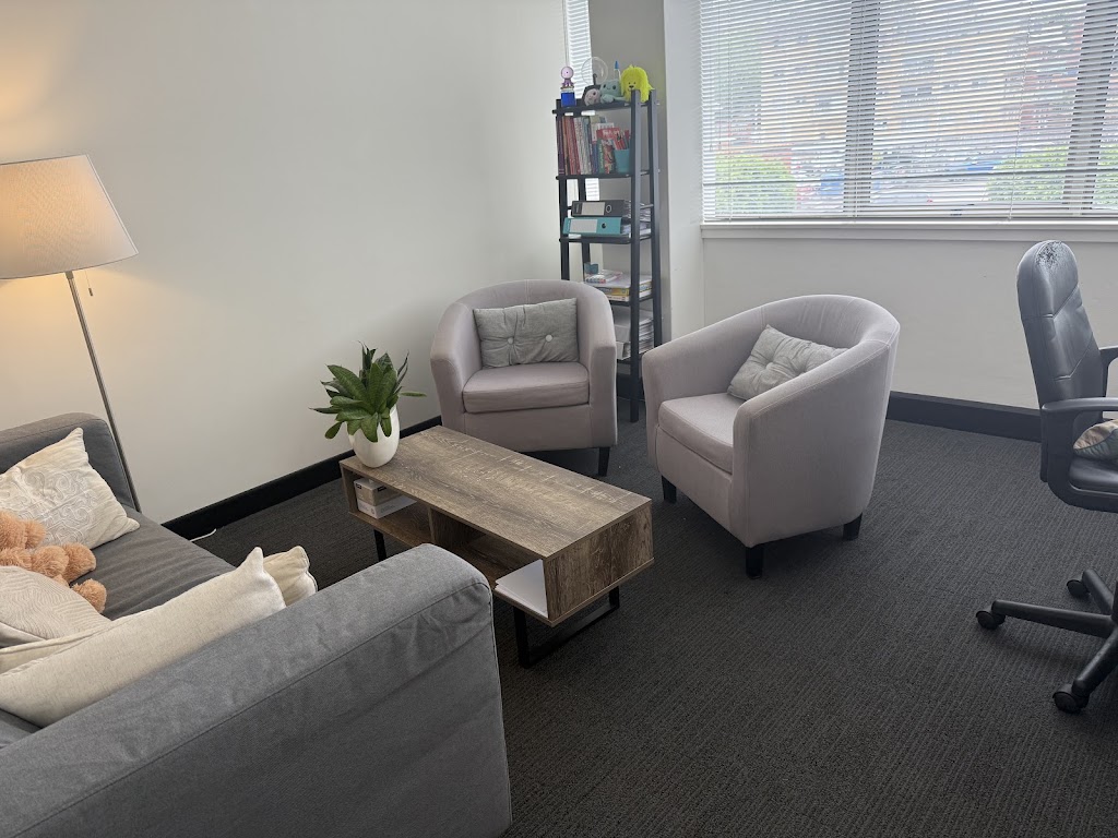 Hannah Myall Psychologist | 9/2A Redman Rd, Dee Why NSW 2099, Australia | Phone: 0432 445 320